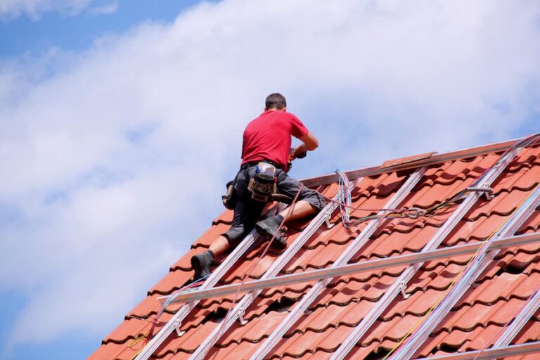 EWE Erfahrungen: Projektlaufzeit & Installationsqualität – typische Baustellen in der Praxis